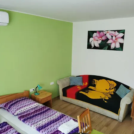 Πανσιόν Glazer Szallas 3*