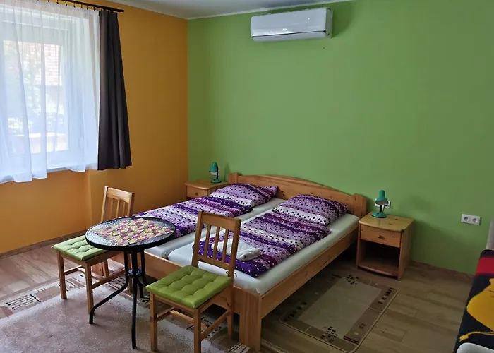Guest house Glazer Szallas