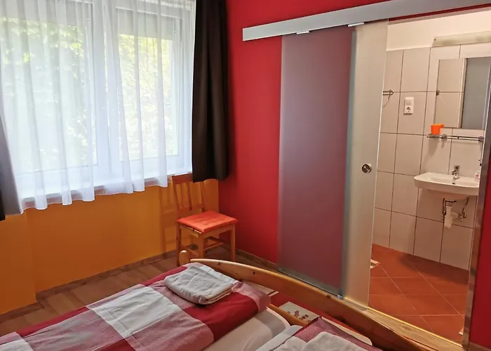 Guest house Glazer Szallas 3*