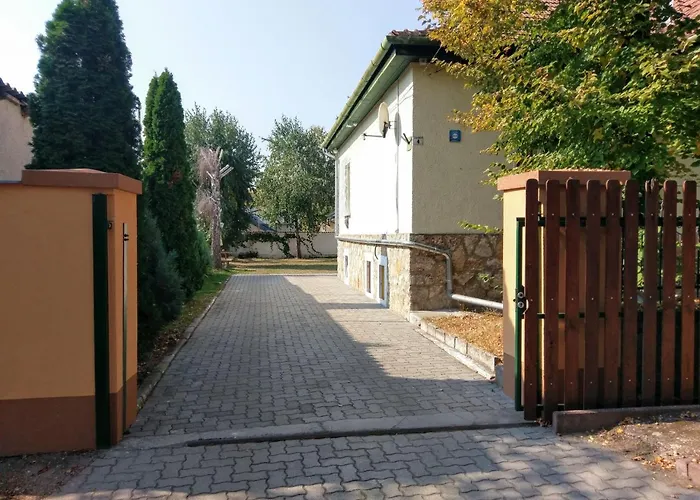 Glazer Szallas Tapolca